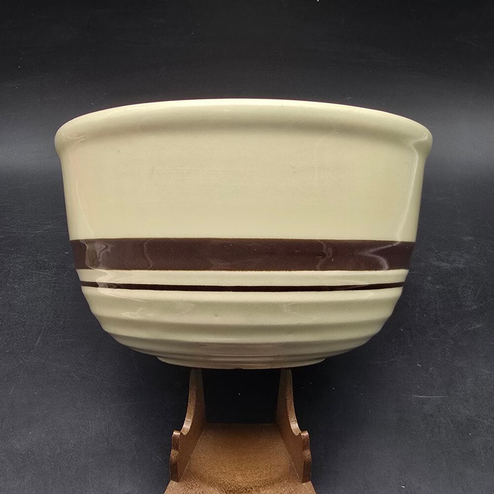 McCoy Pasta Corner Mixing Bowl 7 Inch Vintage Ceramic Pottery
